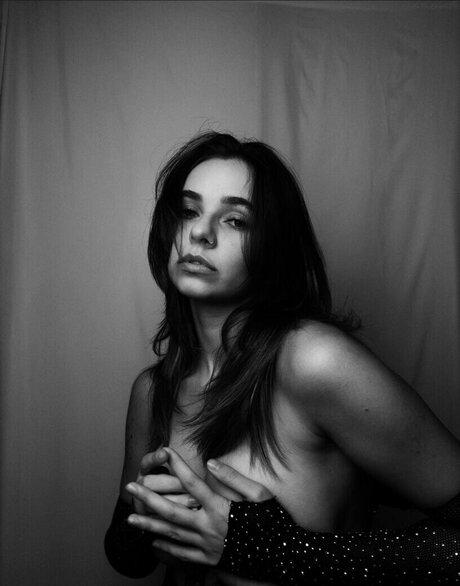 垂れ下がった熟女OnlyFans ホットxxx 写真