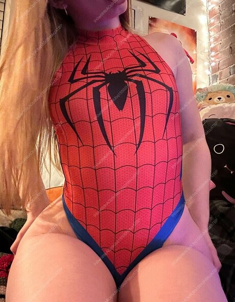 Bailey Hurley かわいいスター アーカイブ