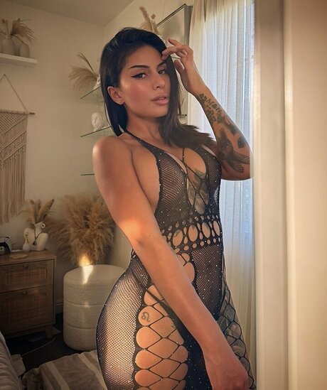 Breezyfoxx エロティック女優 画像