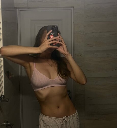 Yapishukino ポルノスター 写真