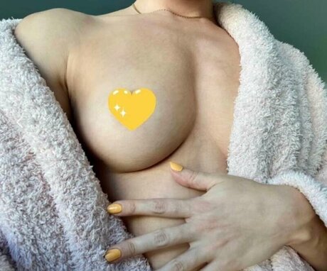 Nurse Olivia エロティックなスター 画像