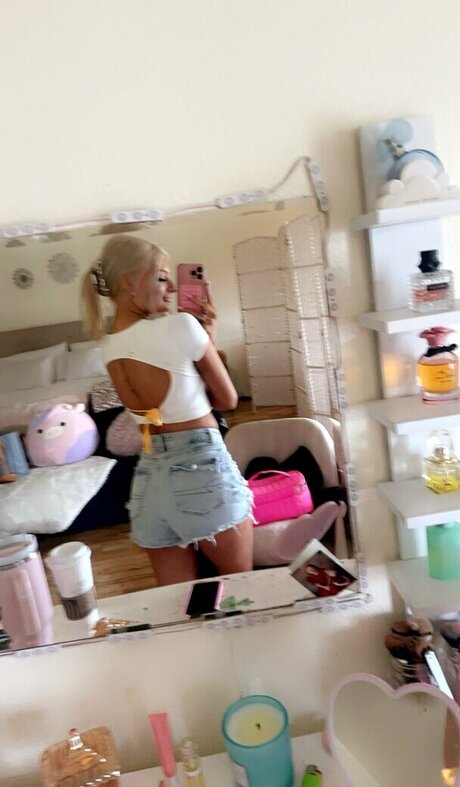 Alanna Kennedy 限定スター ギャラリー