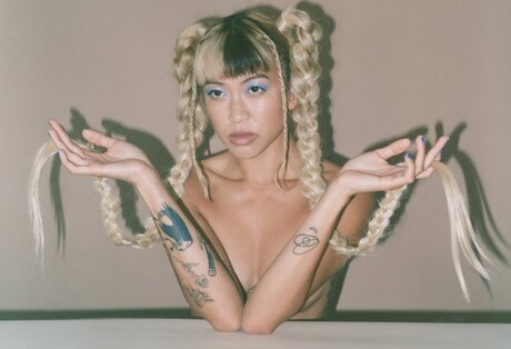 tienoftheworld スターセックス 写真