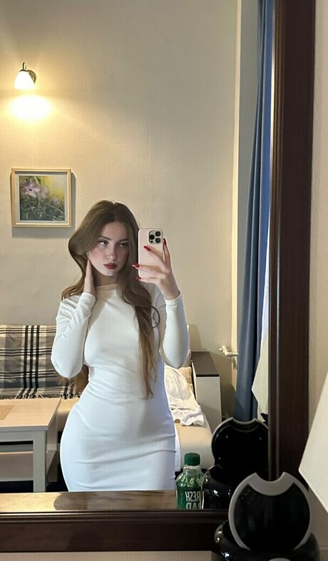 Lisa knvlv ポルノスター アダルト 写真