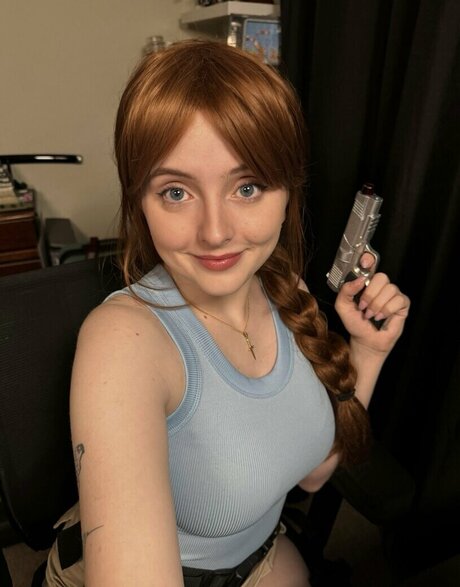 Krysttl エロティックなモデル 画像