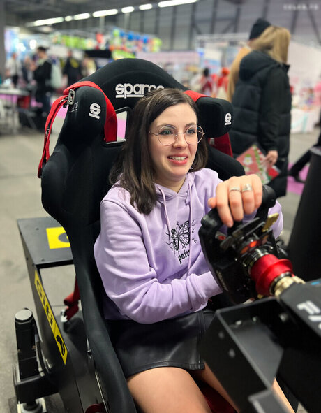 Katazuri アダルトスター 写真