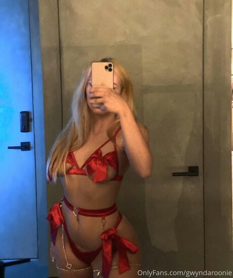 ティーン乱交OnlyFans 可愛い ギャラリー