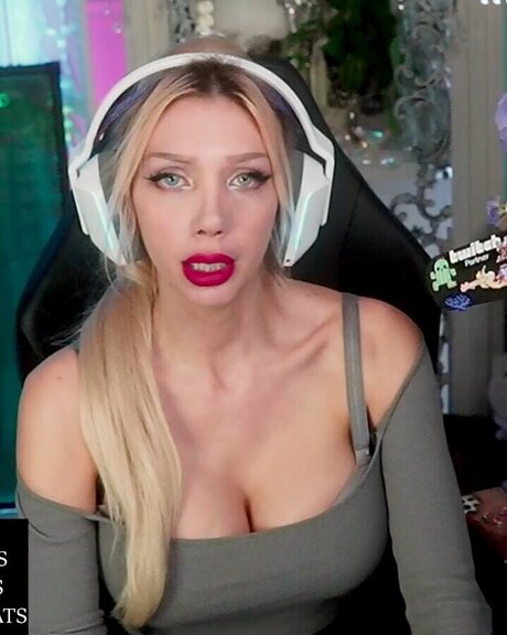 Intraventus 最高のポルノスター アーカイブ