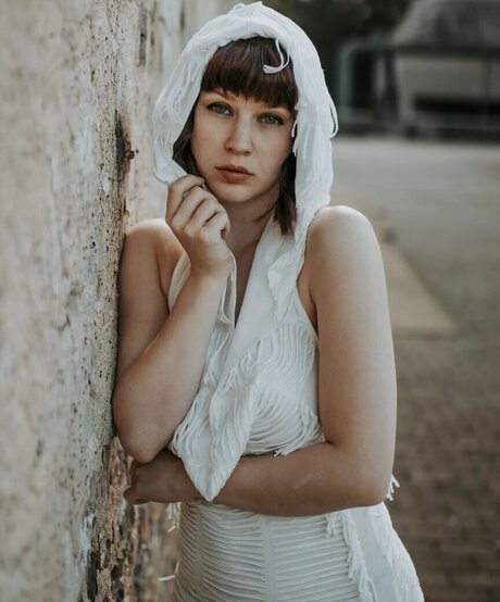 19歳のOnlyFans セクシーxxx 画像