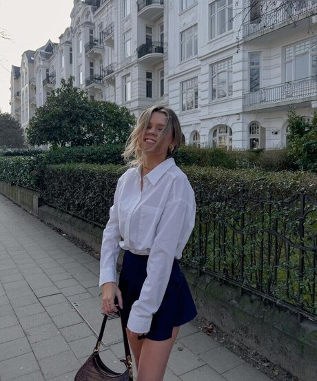 ラテン系ソロオンリーファンズ 無料裸 写真