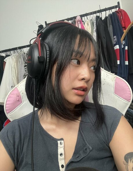 miceraa ポルノスター ホット 写真