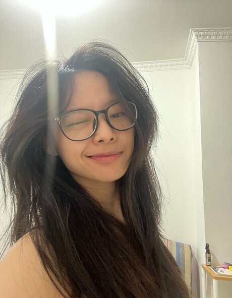 miceraa エロティックなポルノスター 写真