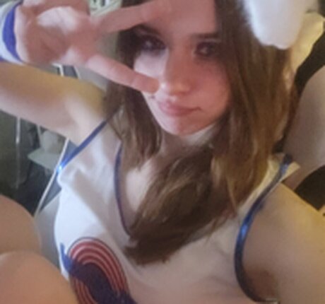 Dinawannabeee アダルトモデル 写真