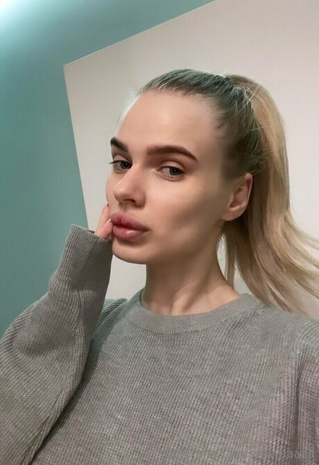 ティーンシーメールオンリーファンズ 美しいポルノ アーカイブ