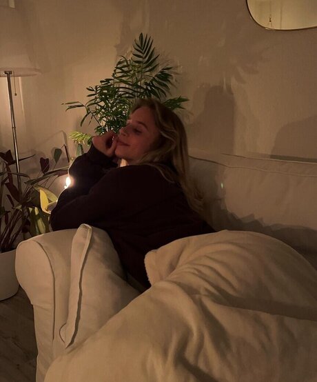 Christin Pawlowski セクシーモデル 画像