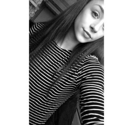 Christin Pawlowski ホットスター 写真