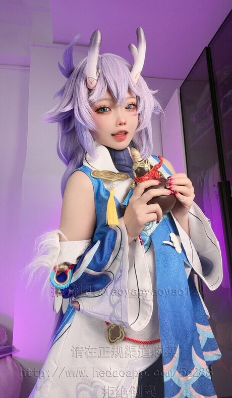 裸の熟女オンリーファンズ 無料ヌード 写真