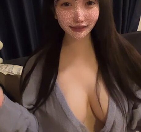 Yumino Rimu ポルノスター 美しい 写真