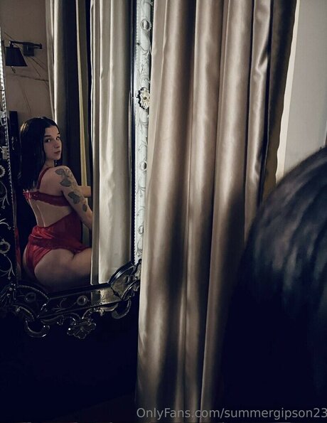summergipson23 xxxモデル 写真