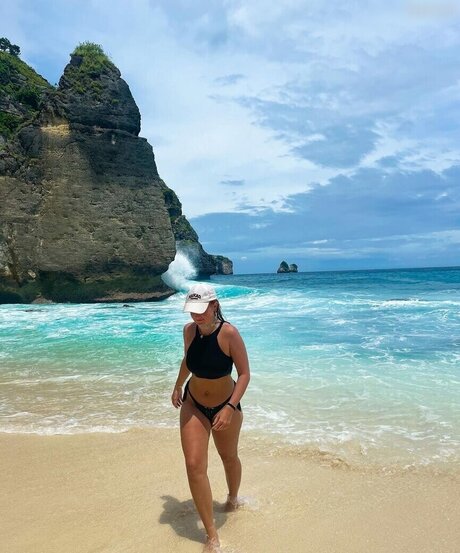 巨乳の熟女オンリーファンズ えろ ギャラリー