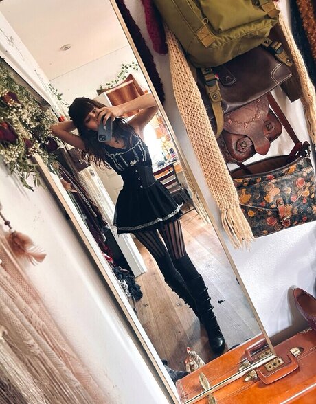 背が高くて巨乳のOnlyFans えろた 写真