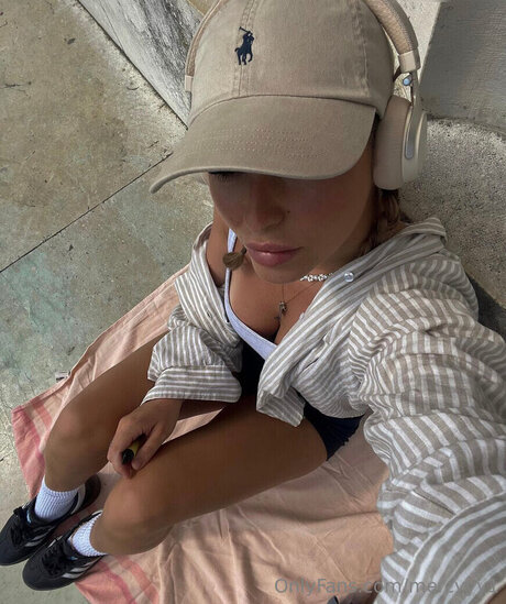 Mercyyy1 HDスター ギャラリー