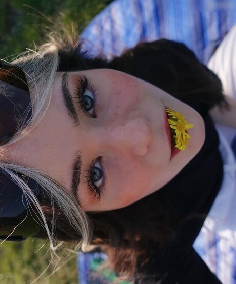 nadinebreaty 裸のモデル 写真