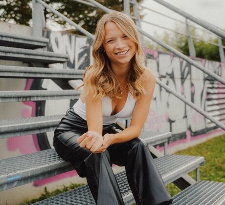 ハロウィン オンリーファン 美しいxxx アーカイブ