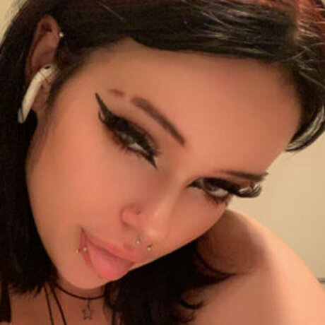 a very2 2 スター ヌード 画像