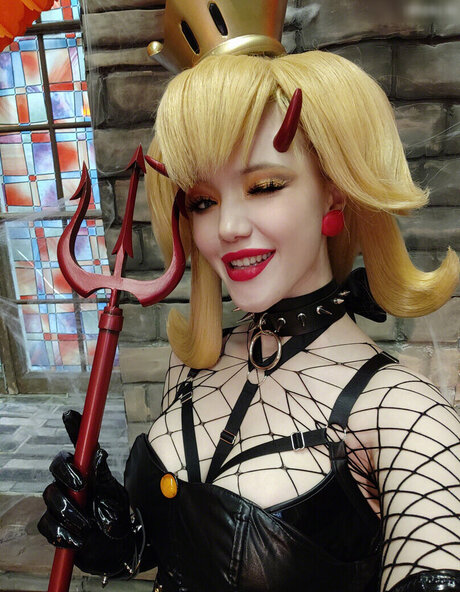 ビデオ通話 オンリーファンズ ホットポルノ 画像