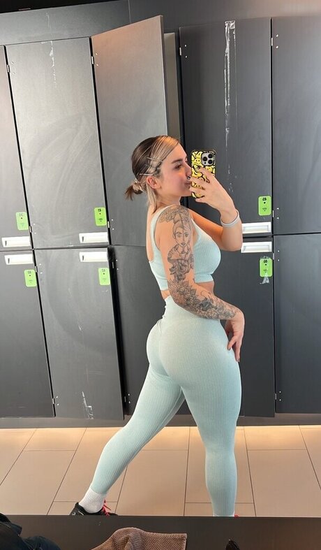 黒人フェムボーイオンリーファンズ xxx 写真