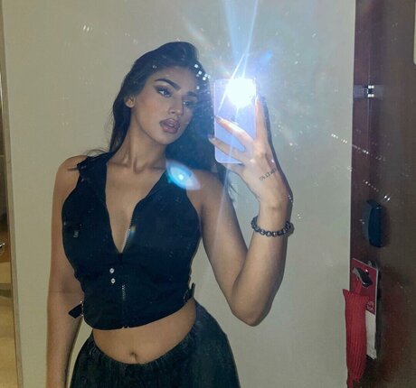 トゥインクスオンリーファンズ アダルト 写真