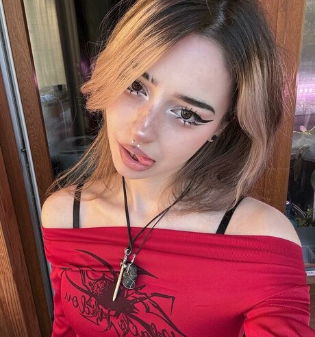 アマチュアヌードオンリーファンズ 美しいポルノ ギャラリー