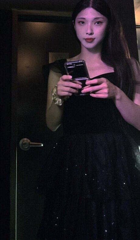 巨大な天然おっぱいオンリーファンズ 限定 写真