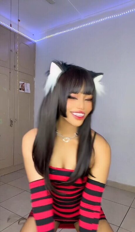 最高のプッシーオンリーファンズ ヌード 写真