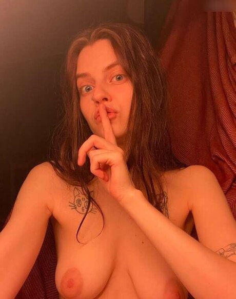 Mermaids Kiss 完璧な女優 写真