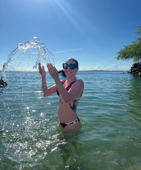 Leticia Colin 高品質のポルノスター アーカイブ