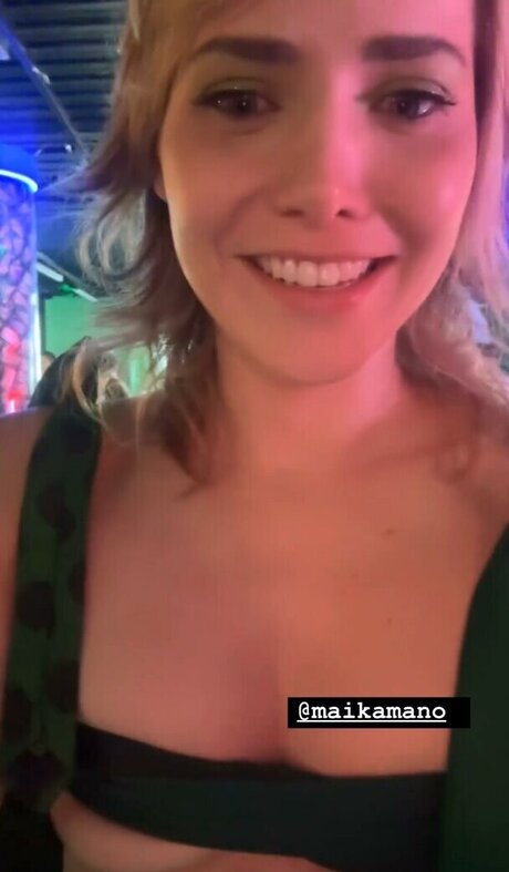 Leticia Colin HDスター 写真