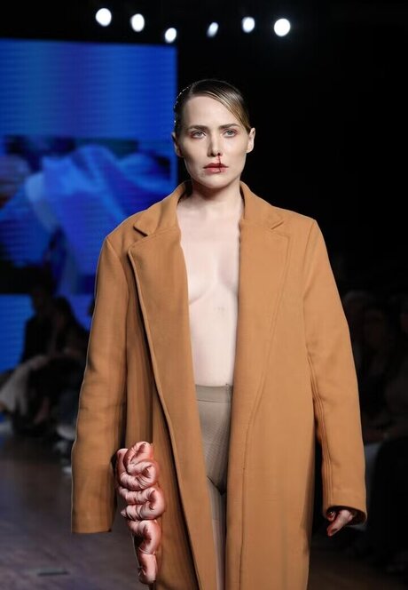 Leticia Colin 独占スター 画像