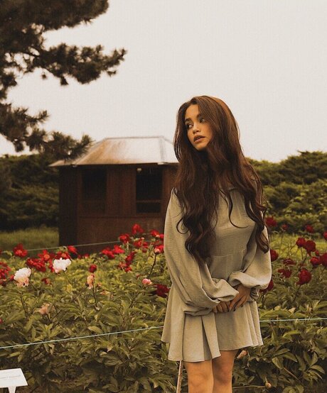 Sofia Chernasova セックスポルノスター ギャラリー