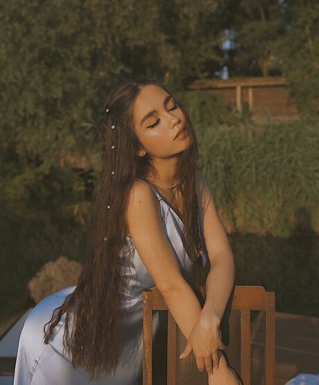 Sofia Chernasova 裸のモデル 写真