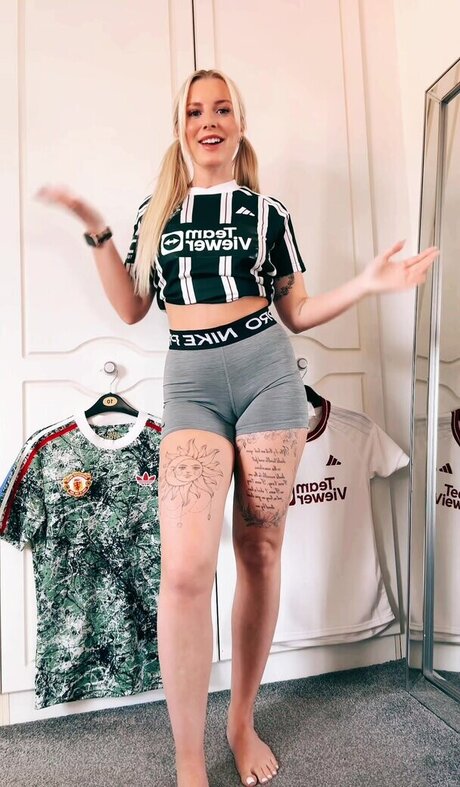 Emily Walters 最高のスター ギャラリー