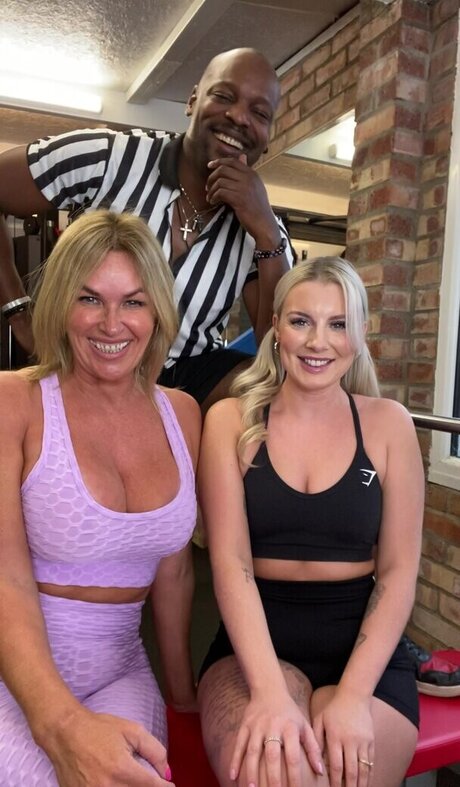 Emily Walters ポルノスター xxx 写真