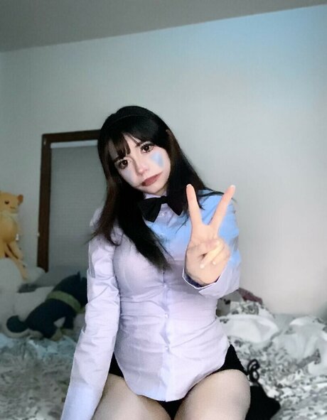 アナル舐めオンリーファンズ ヌード 写真