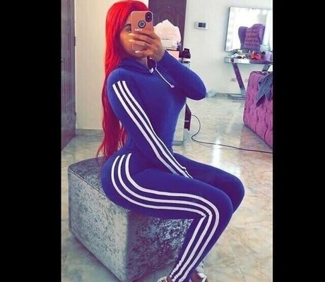 ロールプレイオンリーファン セクシー裸 写真