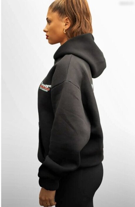 Alysa Ruppert 無料モデル ギャラリー