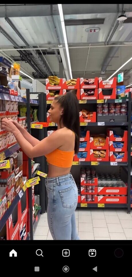 Alysa Ruppert セックスモデル 画像