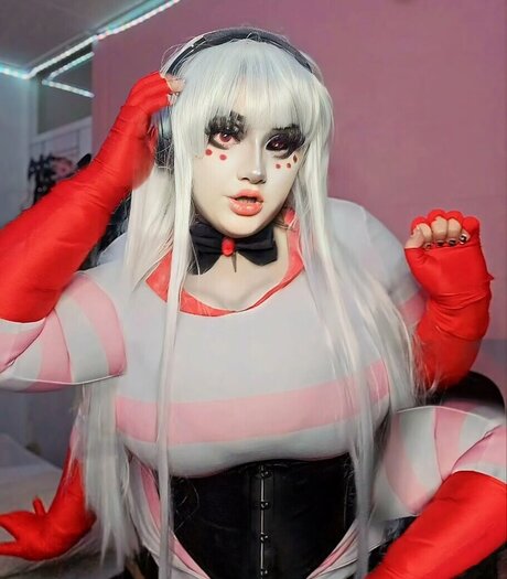 Bigtiddyash 無料モデル 写真