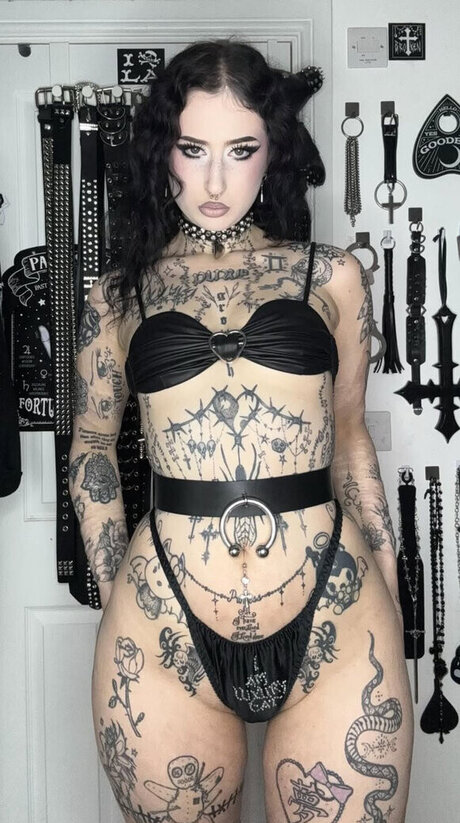 成熟した黒人女性オンリーファンズ 美しいポルノ 写真