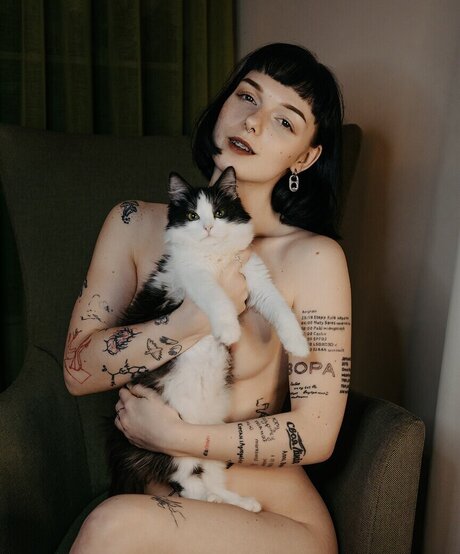 Natali Doll アダルトスター 写真